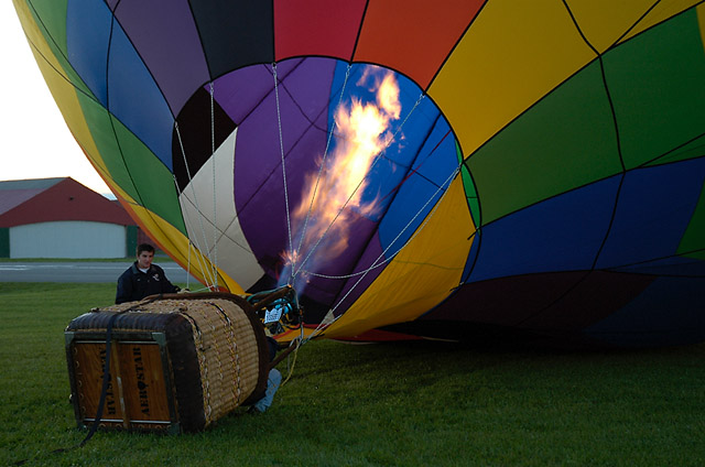 Inflating the first balloon